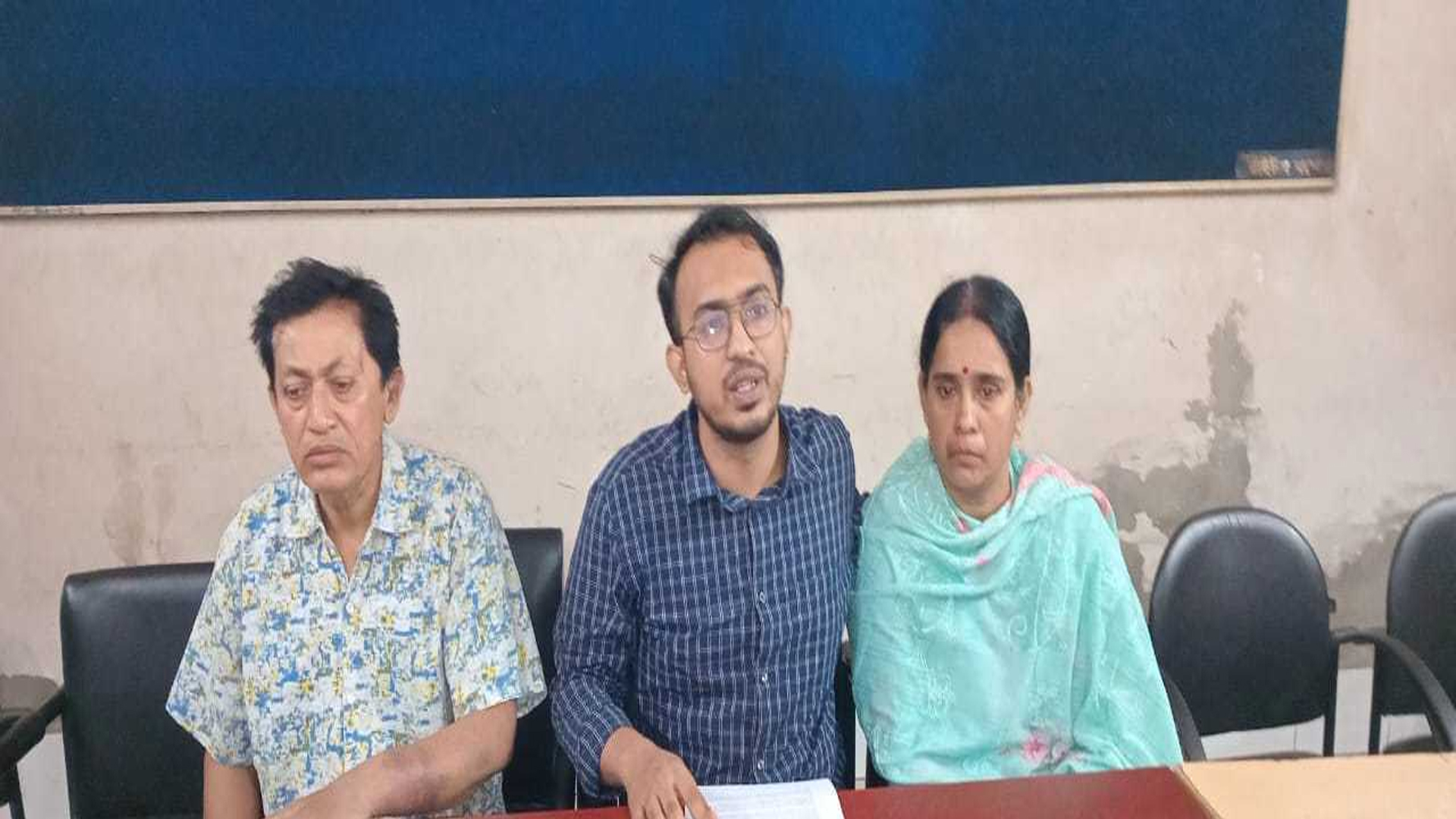 বিএনপি নেতার বিরুদ্ধে বাড়ি দখল ও নির্যাতনের অভিযোগ